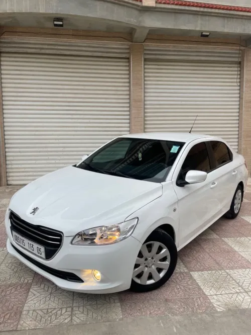 Peugeot 301 2013 Allure