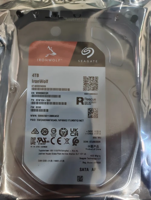Disque Dur Interne Seagate IronWolf 4TB NAS (Neuf sous emballage)