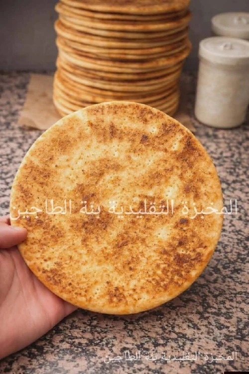 كسرة فطير بالجملة.