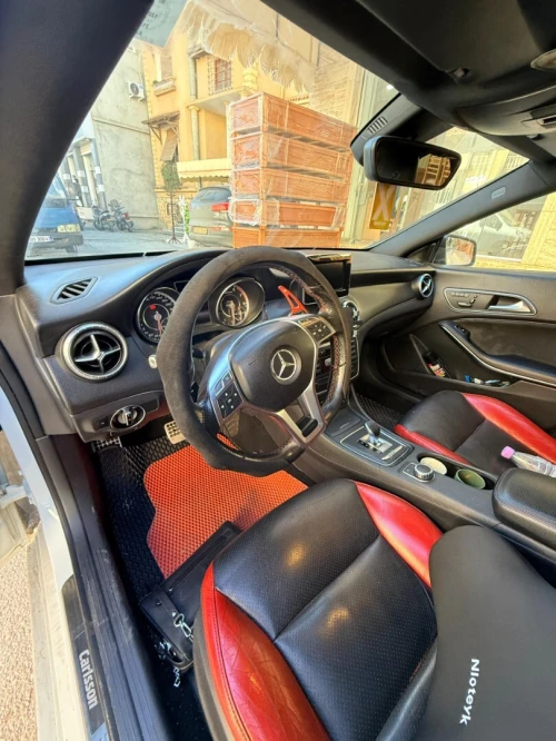 Mercedes CLA 2017 Coupé Exclusif + AMG 