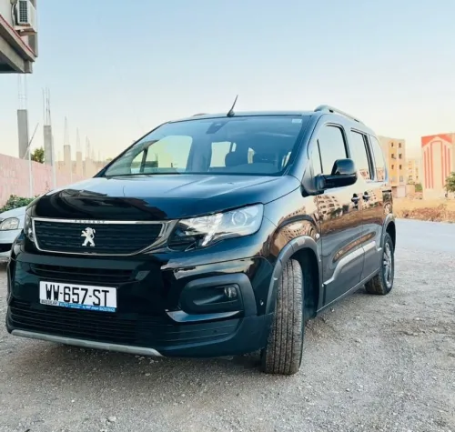 Peugeot Refter 2022 