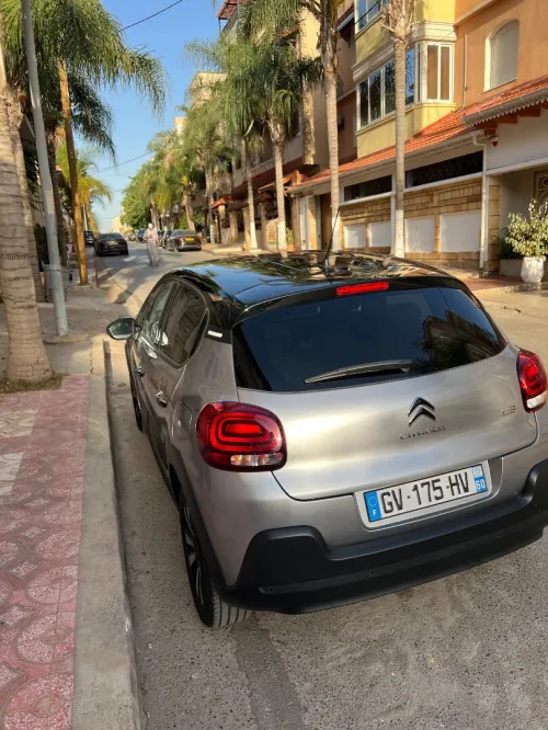 Citroen C3 shaine 2024 Tout option