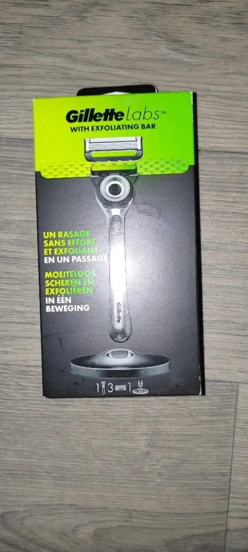 Rasoir Gilette Labs