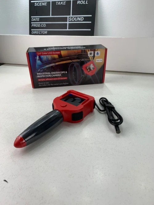 Caméra dinspection endoscope industrielle avec écran LCD  كاميرة للأمكان الضيقة مع شاشة
