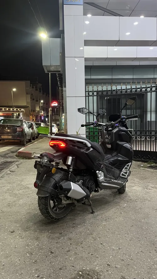 VMS Xdv 200i 2025