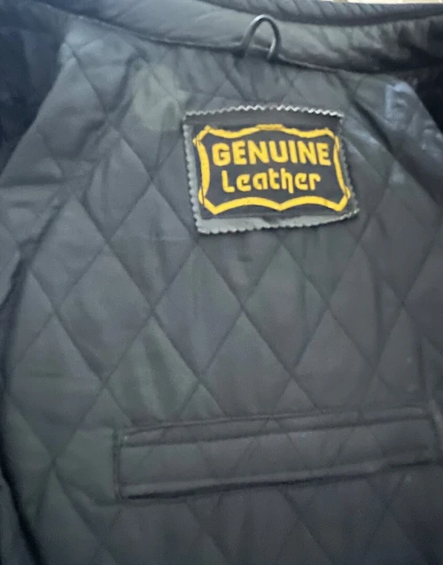 Tenue complète veste et pantalon en cuire véritable protection pour les motards 