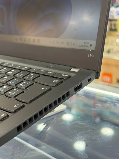 Lenovo ThinkPad T14s i7-10610U 16Go DDR4 256GB SSD 14" FHD Tactile