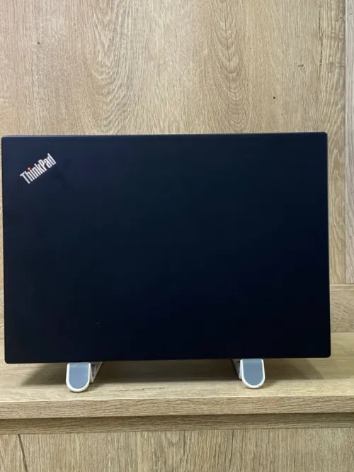 LENOVO THINKPAD X13 GEN1 i5-10210U  8Go DDR4/ 256 GB SSD