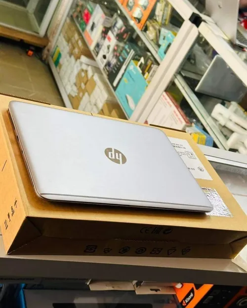 Lot de 90 Ordinateurs portables HP