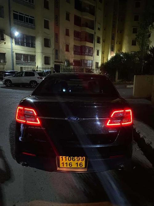 Ford Taurus 2016 Sel