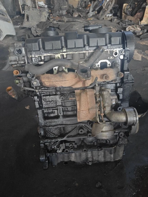Moteur 1.9 tdi 130ch asz
