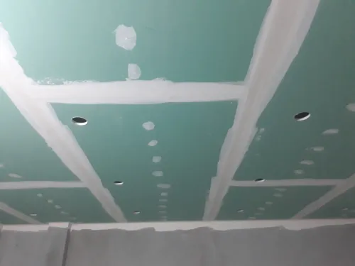 Placoplâtre BA13 et peinture 