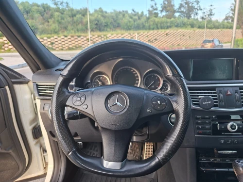 Mercedes Classe E 2011 AVANTGARDE Pack AMG