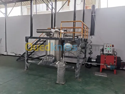 Alambic distillateur pour les huiles essentielles أجهزة تقطير الزيوت الأساسية 