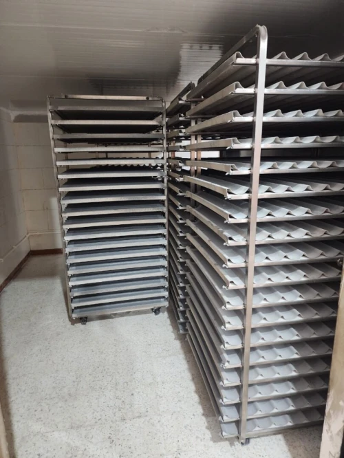 Four rotatif et materiel de boulangerie