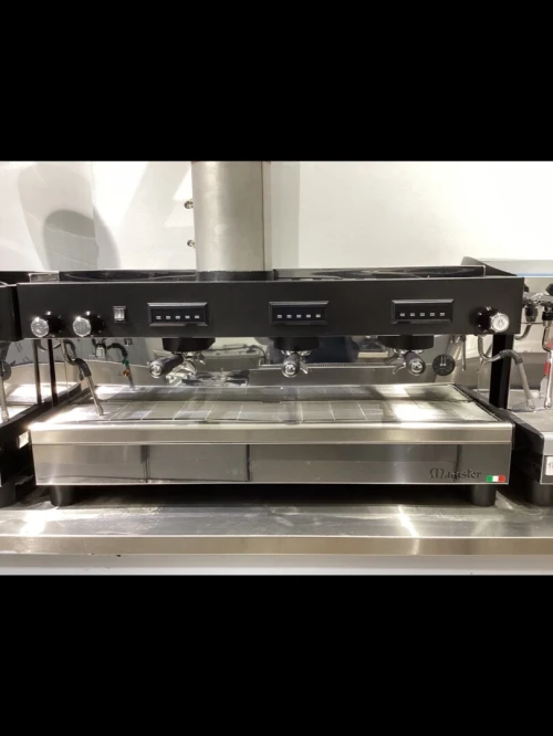 Machine a cafe 2grp /3gep HRC magister Italy