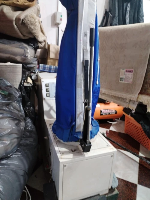 mannequin repassage vapeur ghidini (pour degressage pressing) bonne etat