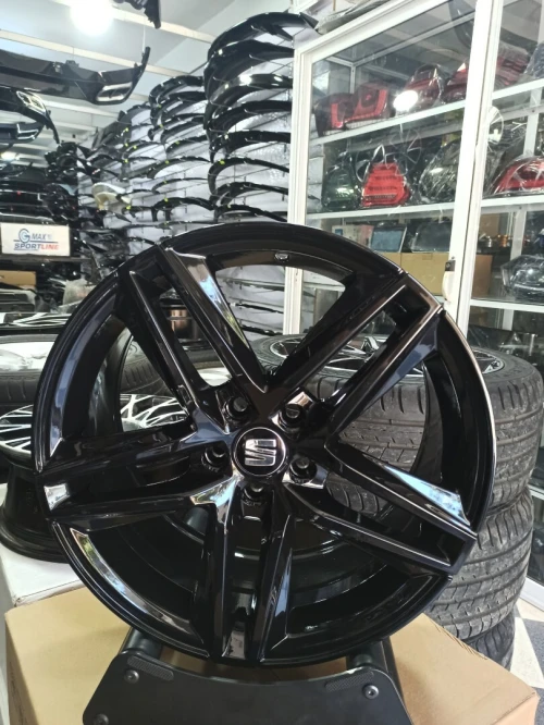 Jantes en alliage Seat Ibiza FR+ par 17 et par 18