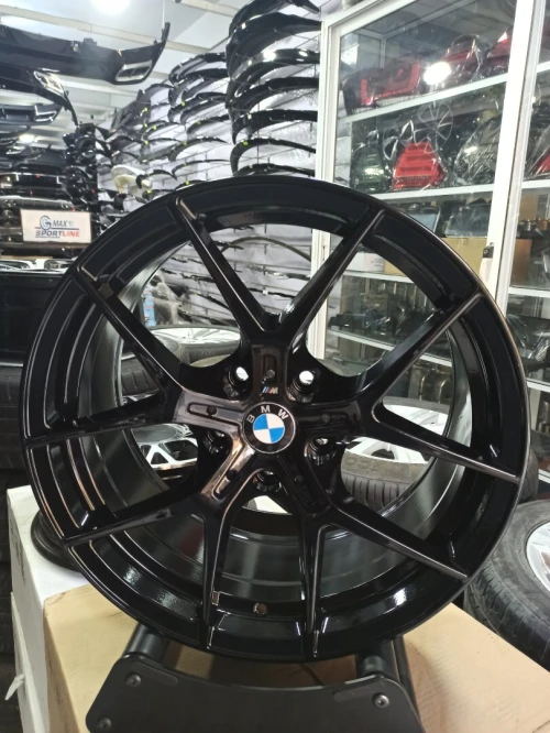 J'entends alliage BMW R18