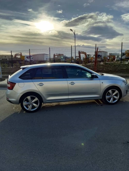 Skoda Rapid Spaceback 2015 Skoda rapid