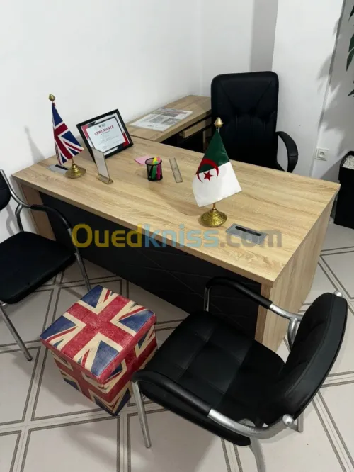 LOT DE 3 BUREAU