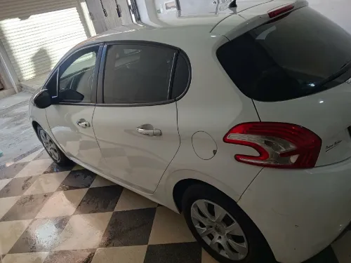 Peugeot 208 2014 Access