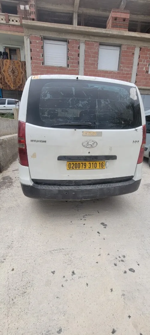 Hyundai H1 2010 Vitré 6 places