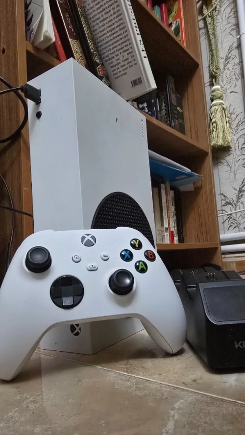 Xbox series s 512gb 1 manette