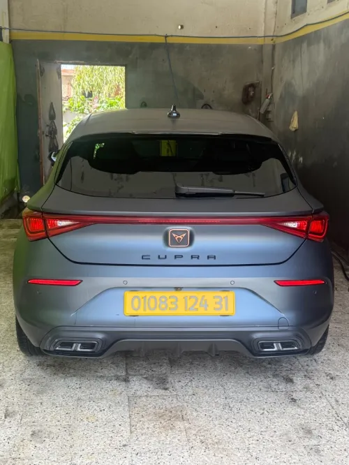 Seat Leon 2024 Vz beats