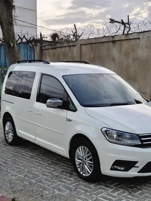 Volkswagen Caddy 2017 Confortline