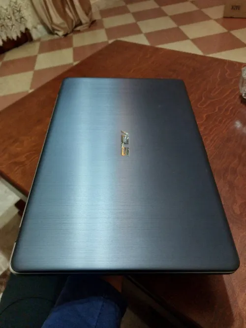 ASUS VIVOBOOK 17