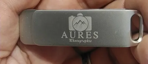 CLÉS USB PUBLICITAIRES PERSONALISABLE