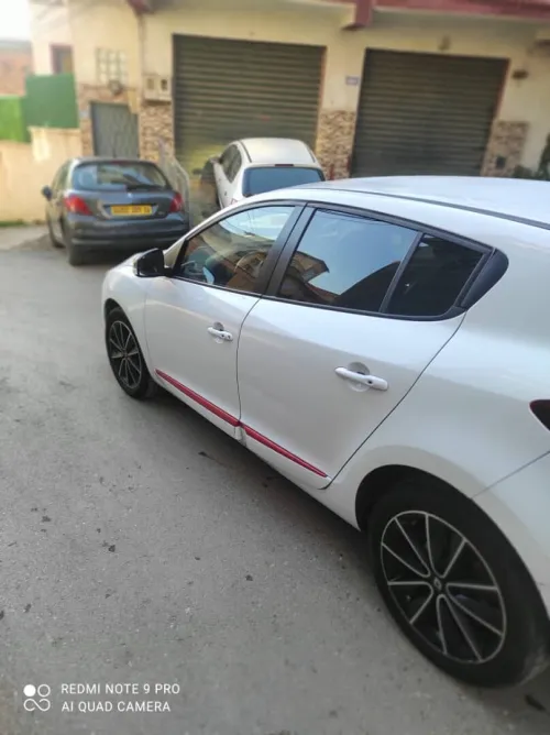 Renault Megane 3 2016 New Play