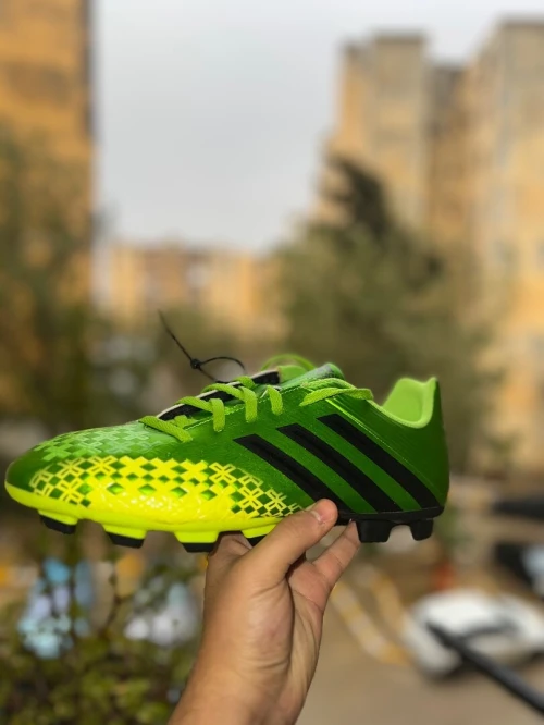 Soulier Adidas original pointure 43