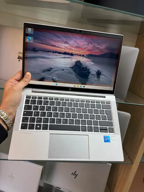 HP ELITEBOOK 830 G8  i5 1145G7  16gb/256gb tactile