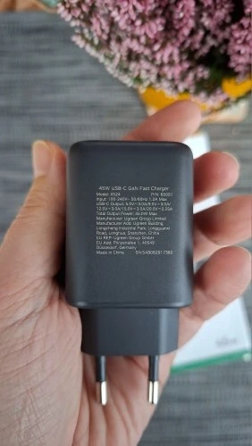 Ugreen 45W Charger GaN (réel SFC)