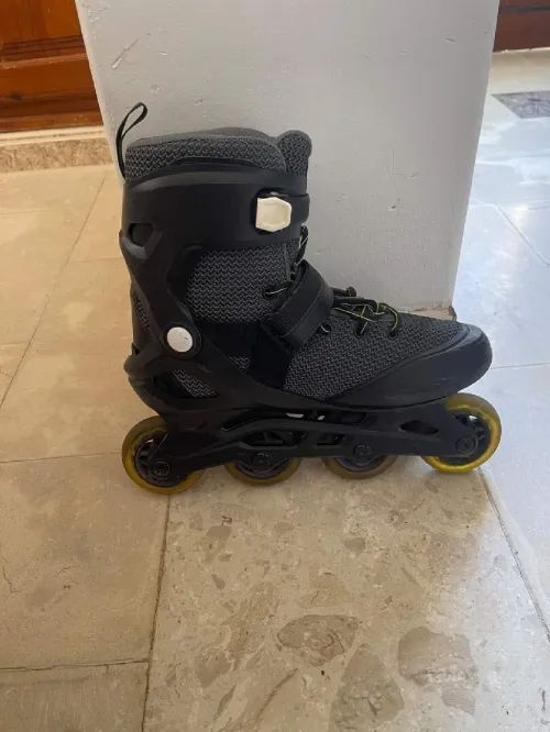 Rollers decathlon a vendre pointure 41 état 9.5/10