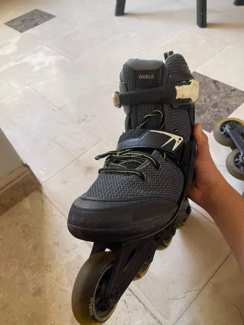 Rollers decathlon a vendre pointure 41 état 9.5/10