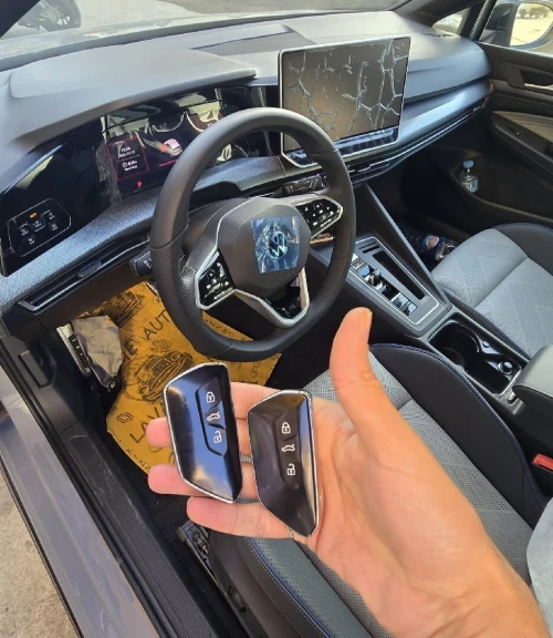 برمجه ونسخ مفاتيح السيارات Volkswagen, Audi, Seat, Skoda BMW . . .