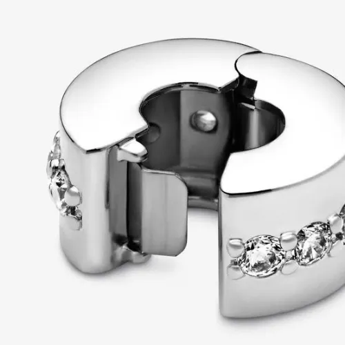 Bracelet pandora à charms 