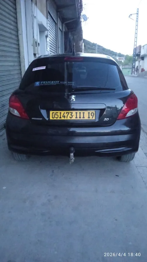 Peugeot 207 2011 Fennec