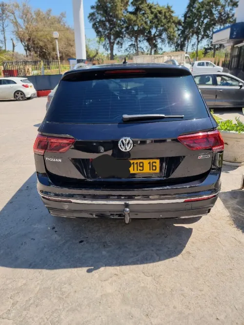 Volkswagen New Tiguan 2019 lacara