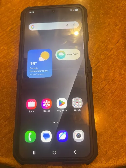 Samsung Z fliP 7 FE