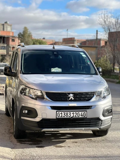 Peugeot Partner 2020 Tepee Allure 