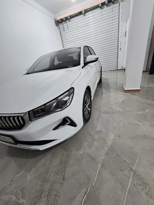 Geely Emgrand 2025 