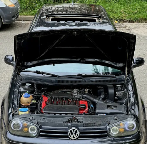 Volkswagen Golf 4 2003 R32