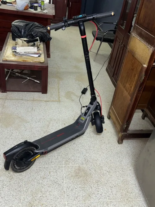 Trottinette Électrique Segway Ninebot E3
