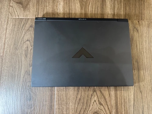 Pc gamer portable victus by hp