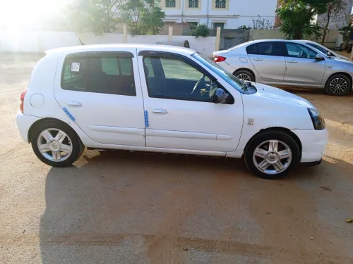 Renault Clio Campus 2012 Bye bye