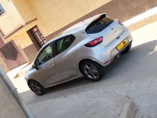 Renault Clio 4 2021 GT Line +